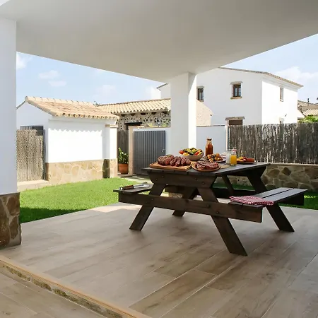 Daire Casa Con Jardin Privado Y Piscina Comunitaria Con 2 Casas Solo Alquilamos A Familias Conil De La Frontera